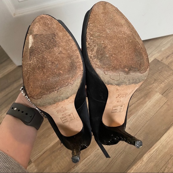 BCBG Black peeptoe heels, ribbon lace-up detail - Picture 4 of 4